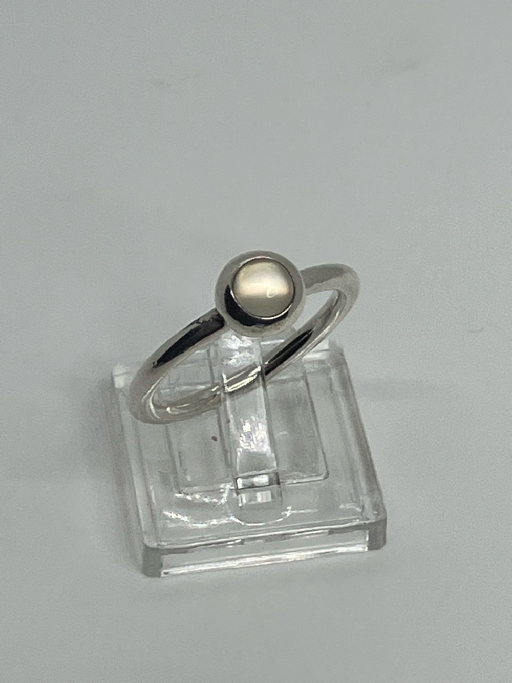 Pandora 925 Sterling Silver Moonlight Kiss Grey Moonstone Ring | 190609MS